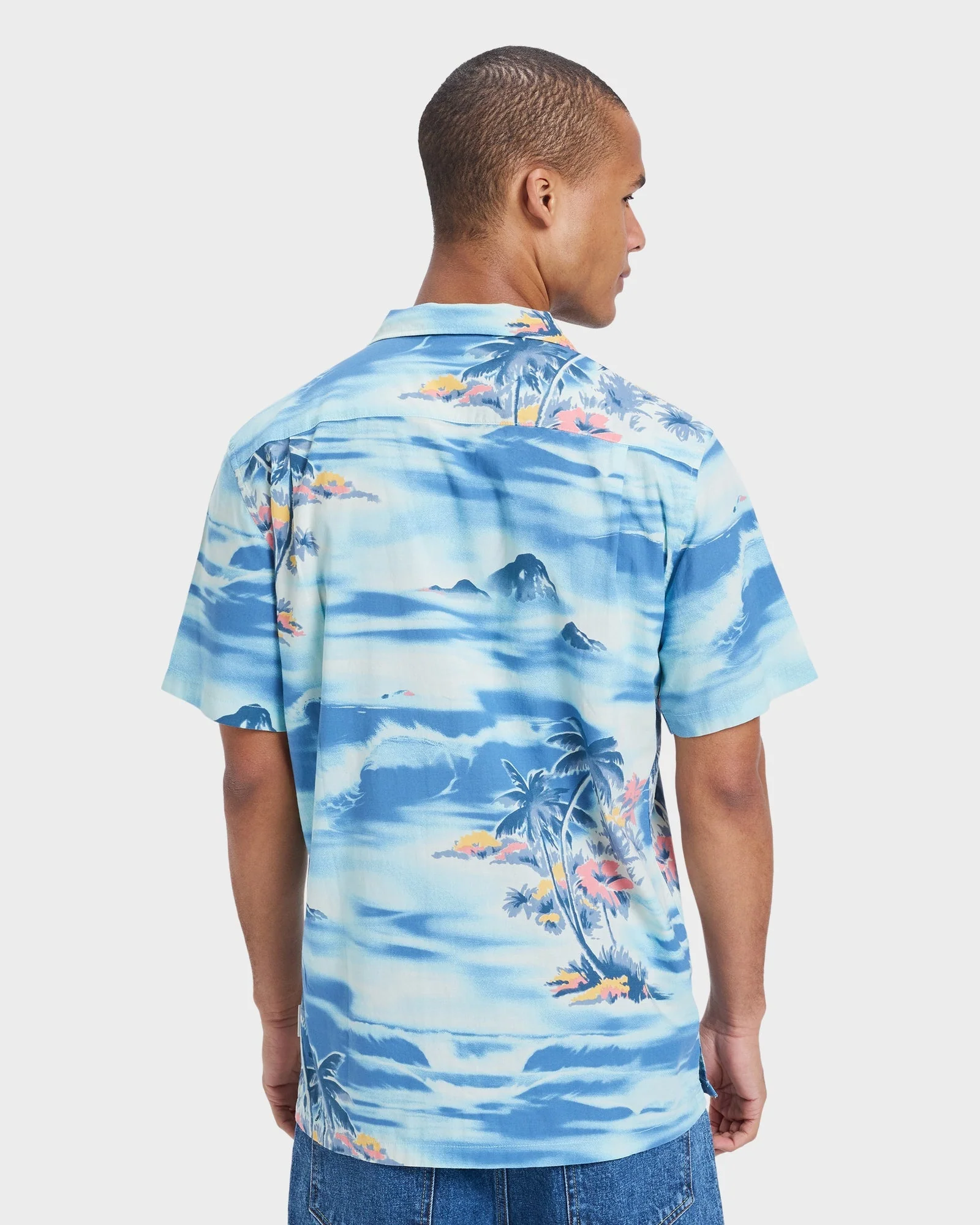Mens Beach Club Short Sleeve Shirt - Image 2