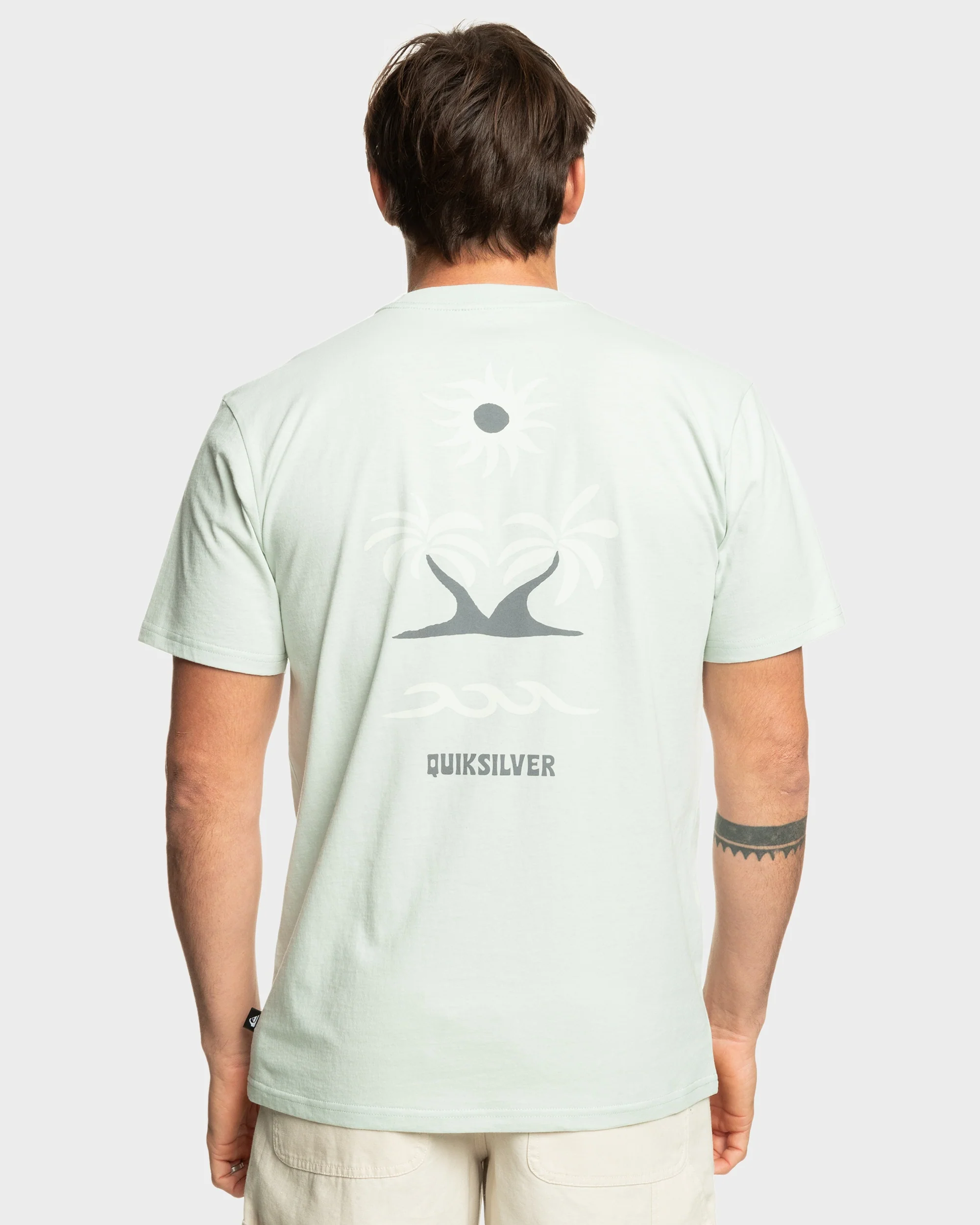 Mens Chase The Sun T-Shirt - Image 5