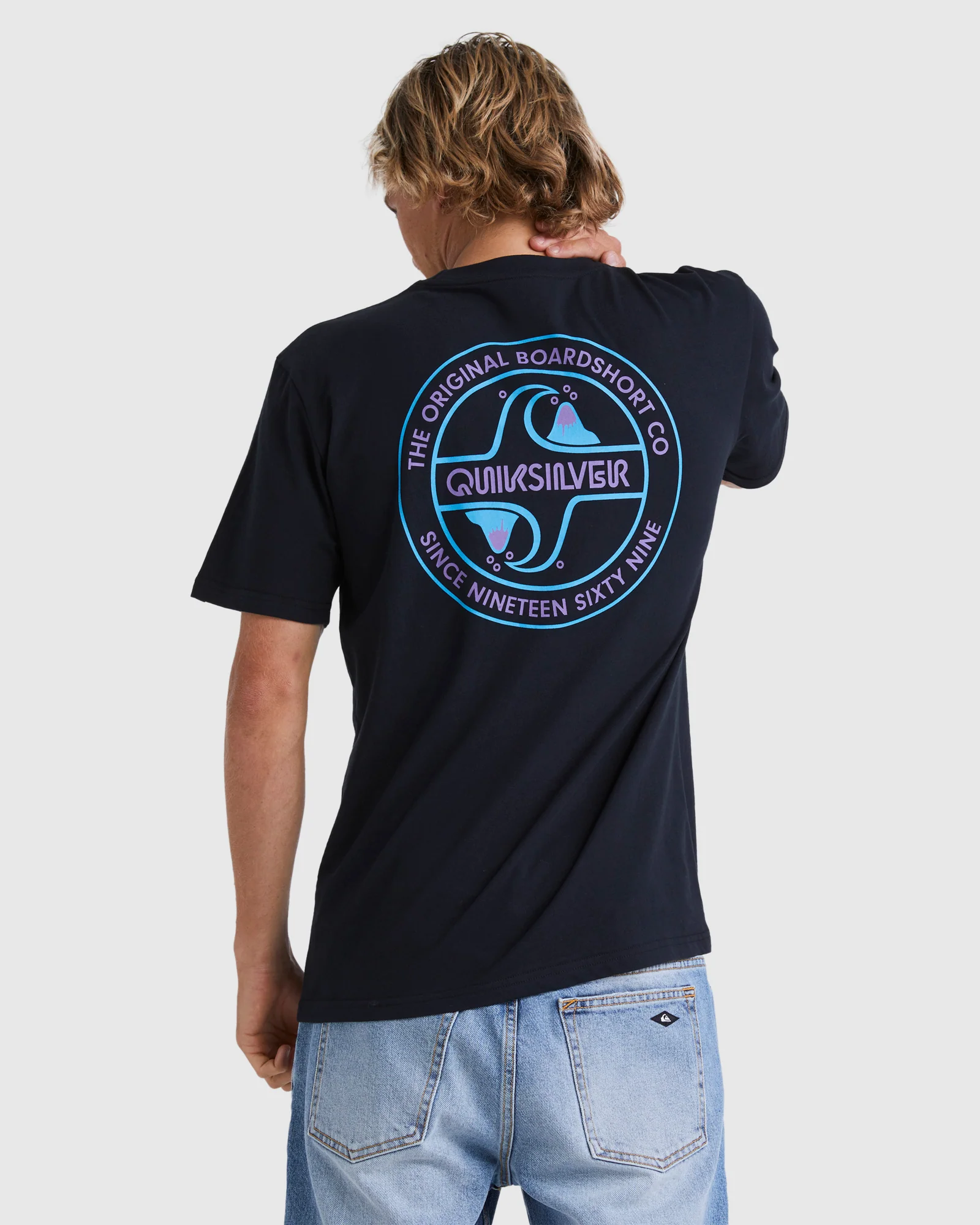 Mens Circle Back T-Shirt - Image 3