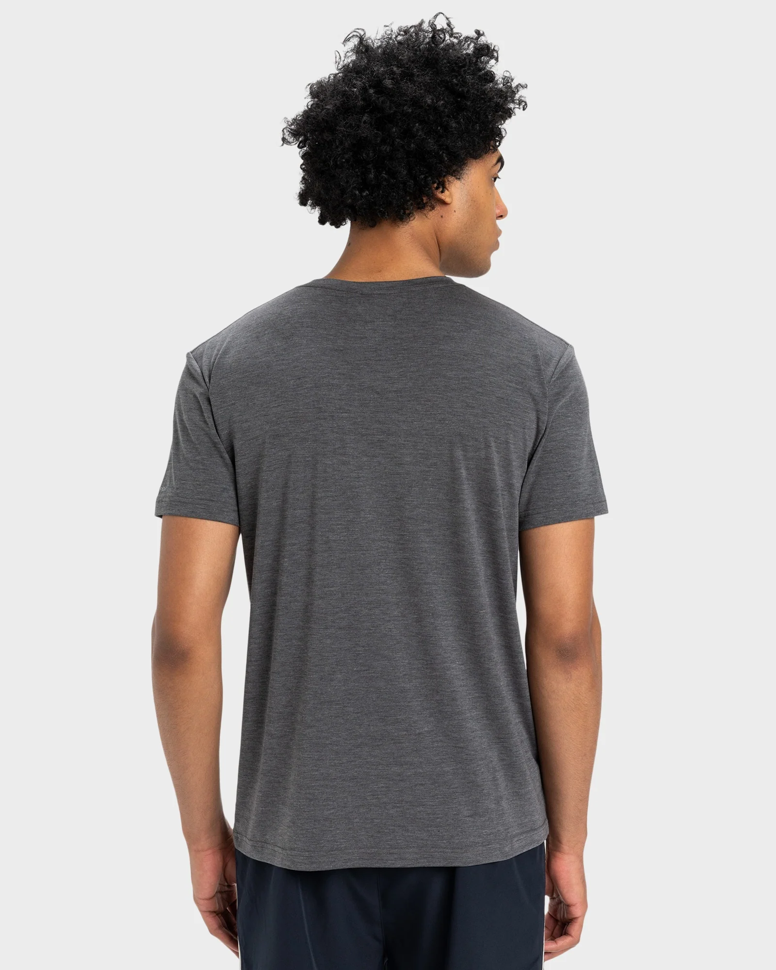 Mens Coastal Run T-Shirt - Image 7
