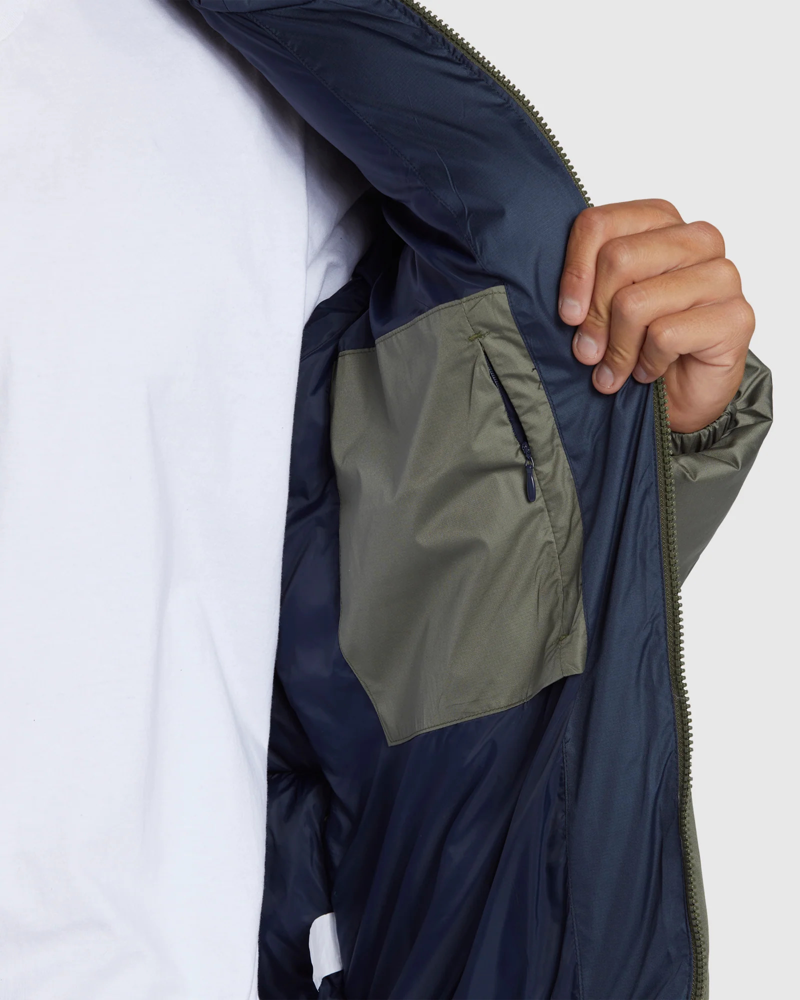 Mens Cold Days Puffer Jacket - Image 4