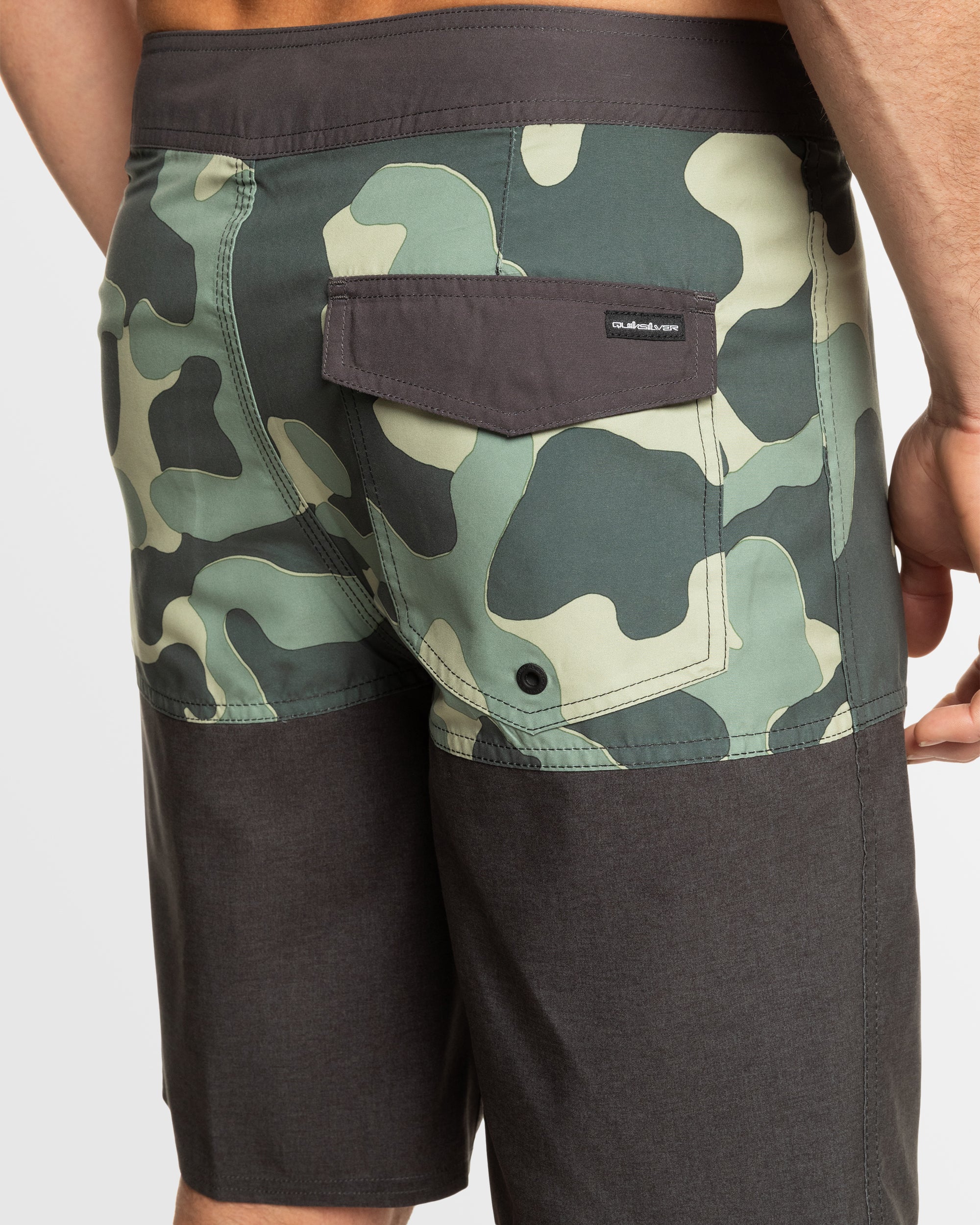 Mens Everyday Division 20" Boardshorts - Image 2