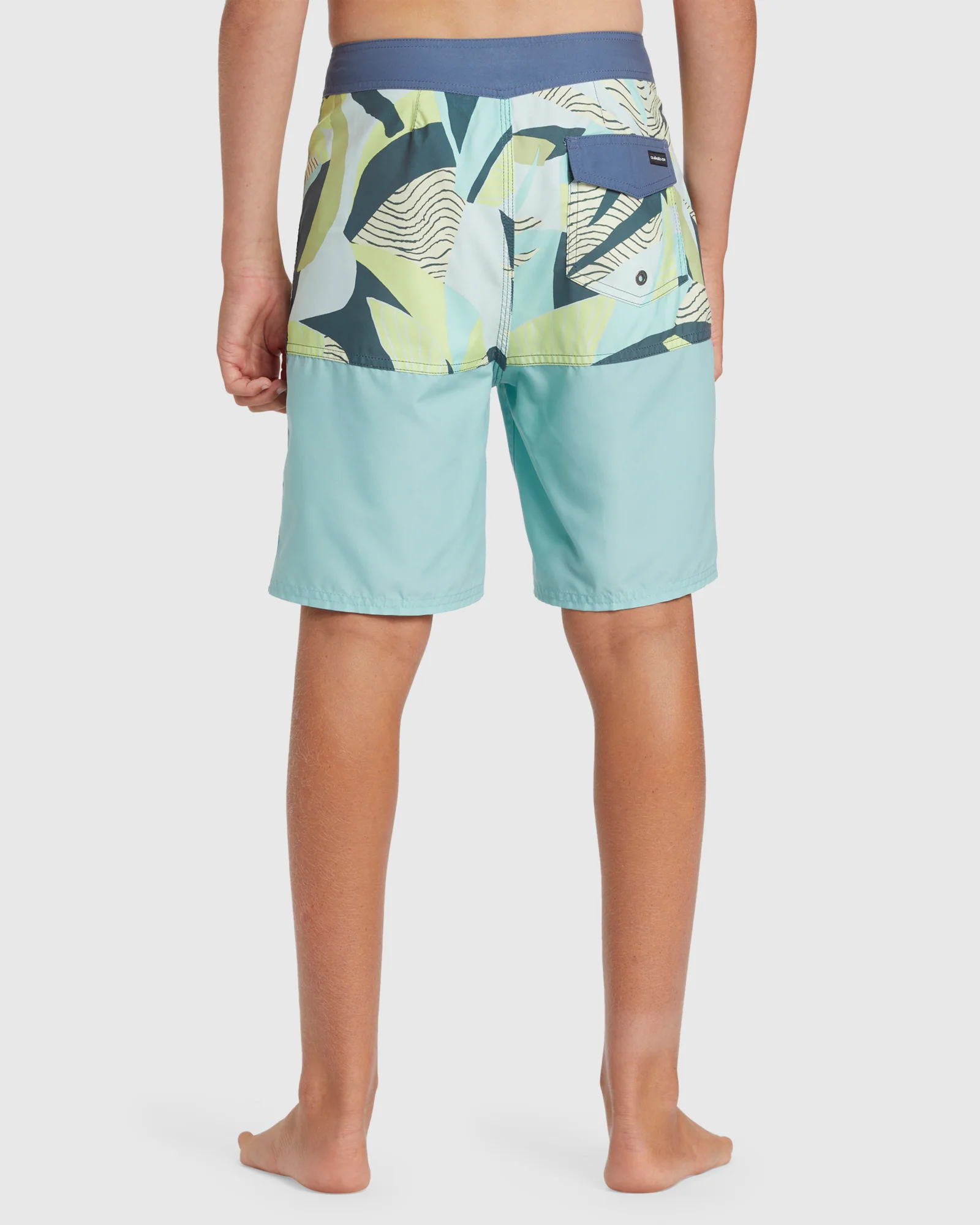 Boys 8-16 Everyday Division 17" Boardshorts - Image 3