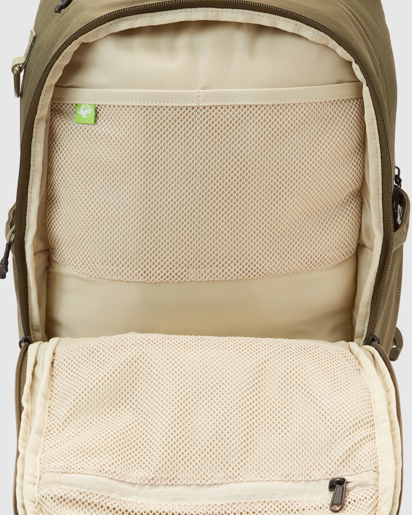 Mens Freeday 28L Large Backpack - Image 4