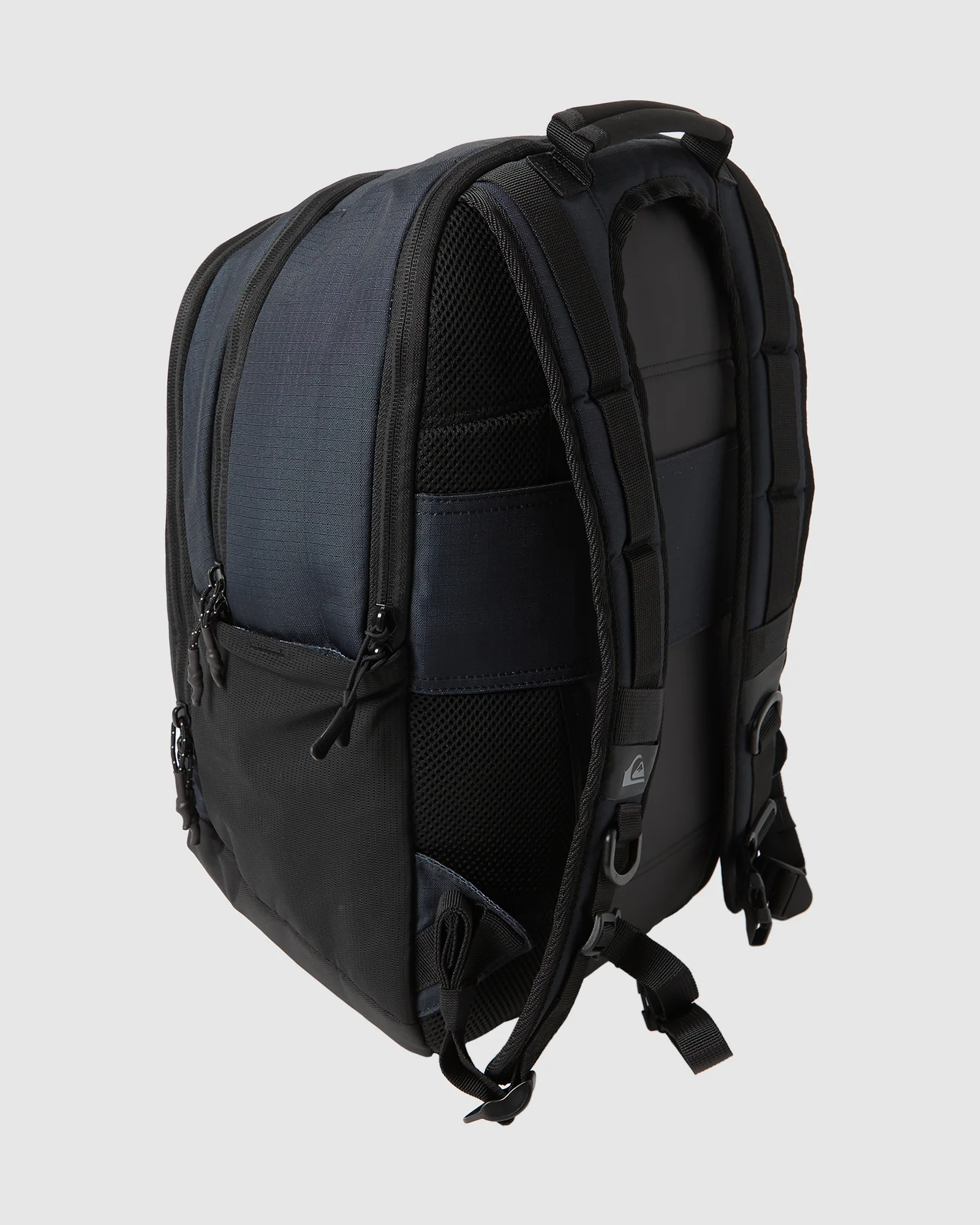 Mens Freeday 28L Large Backpack - Image 2