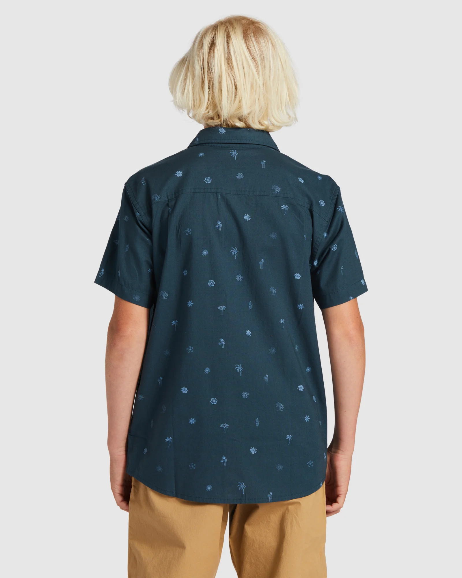 Boys 8-16 Heat Wave Short Sleeve Shirt - Image 3