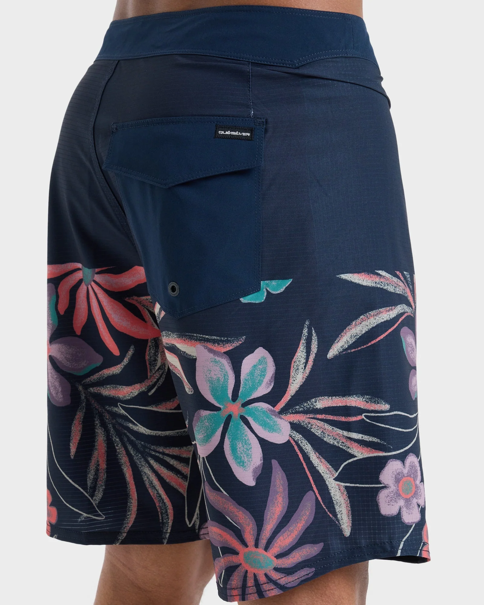 Mens Highline Arch 19" Boardshorts - Image 5