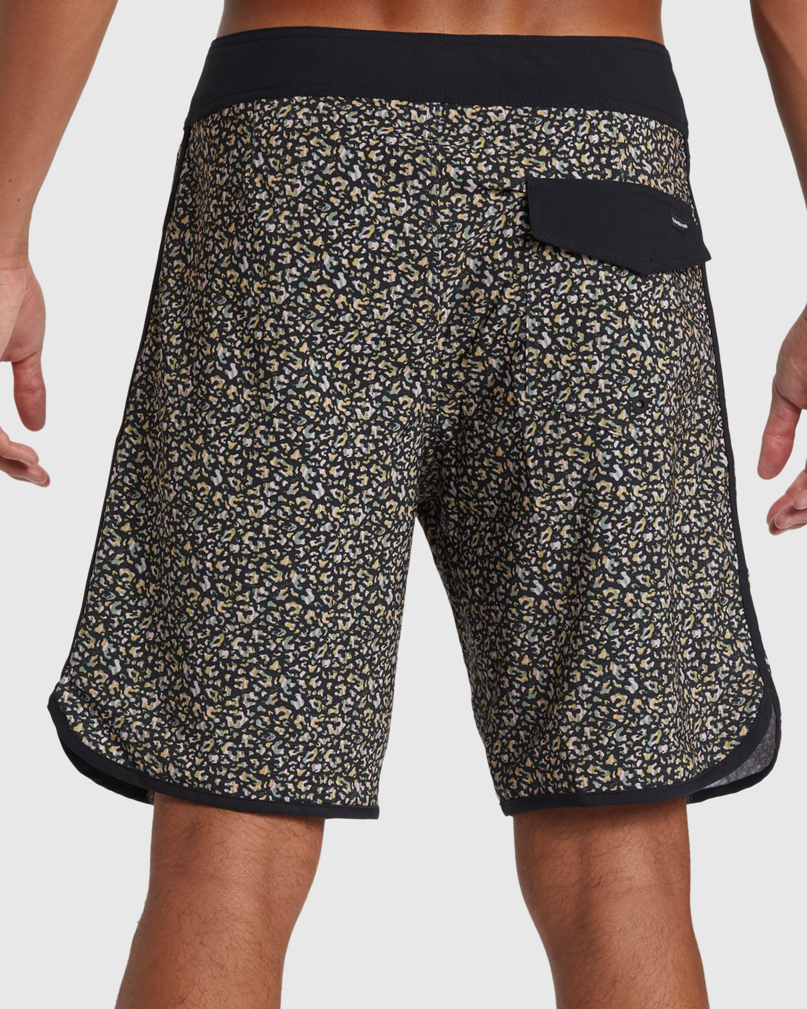 Mens Highline Scallop 19" Boardshorts - Image 6