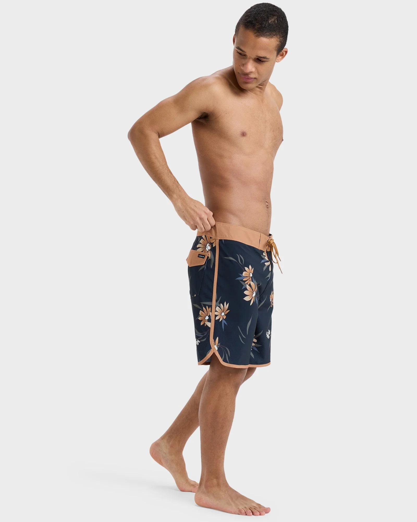 Mens Highline Scallop 19" Boardshorts - Image 6