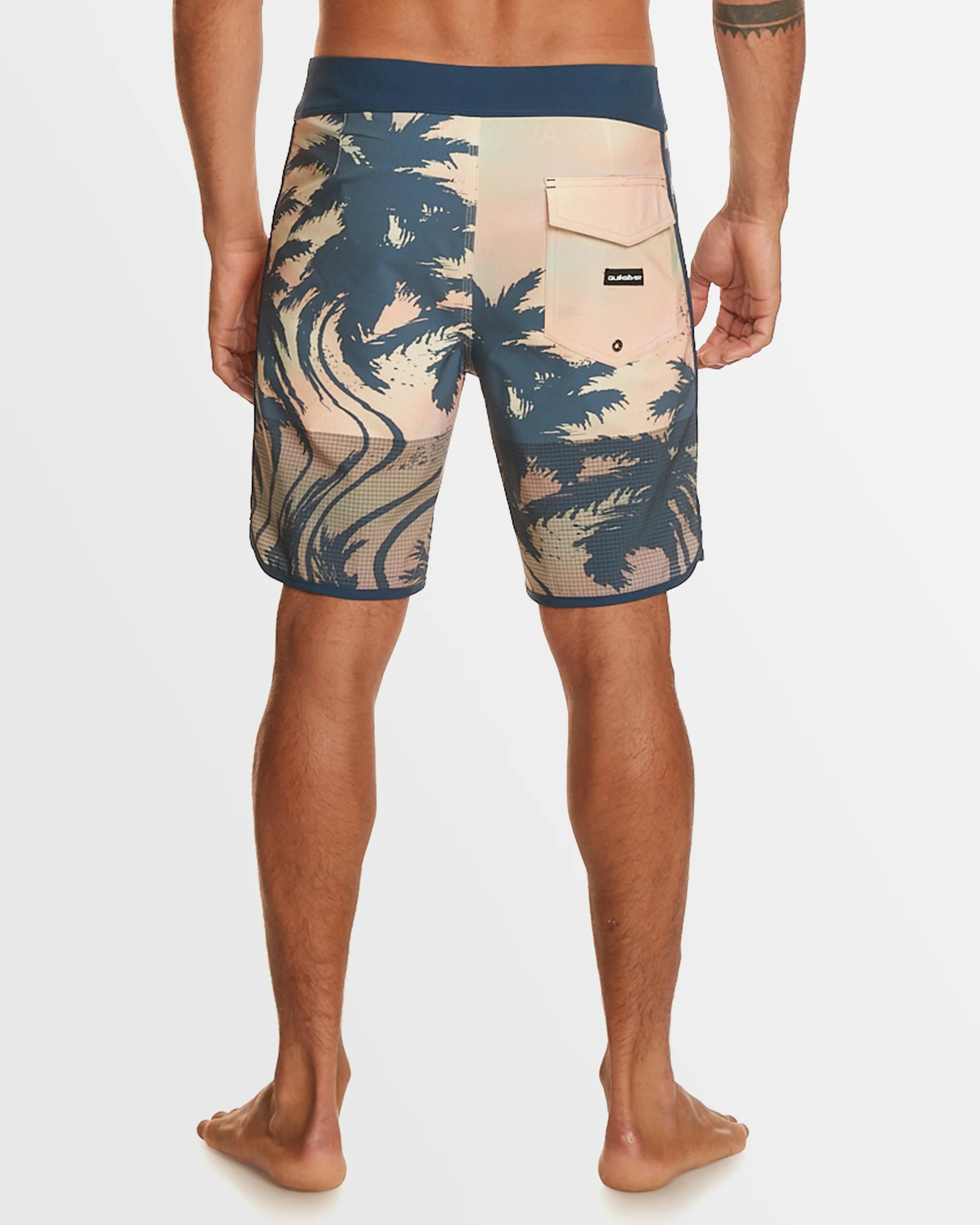 Mens Highlite Scallop 19" Boardshorts - Image 3