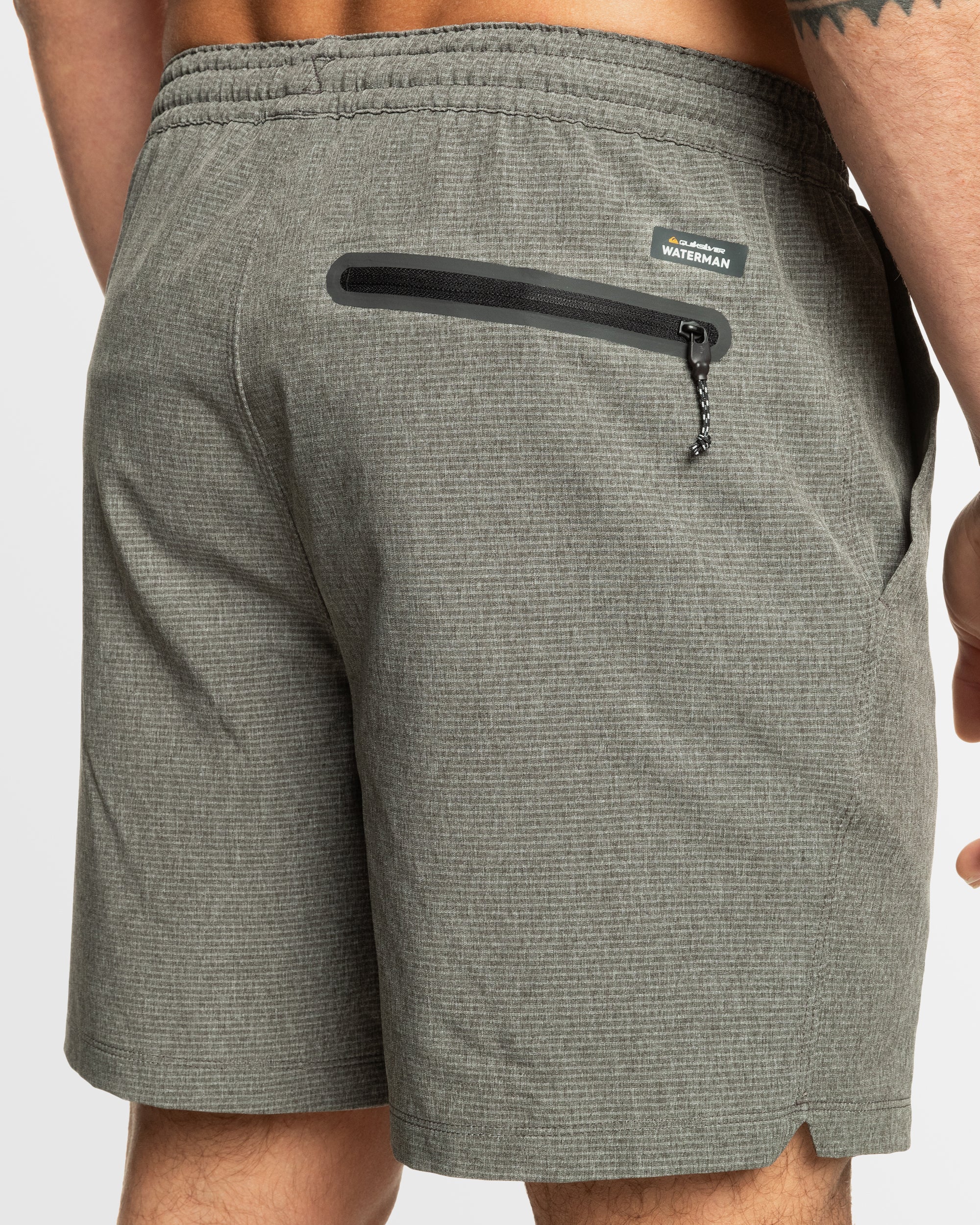 Mens Mako 17" Amphibian Boardshorts - Image 4