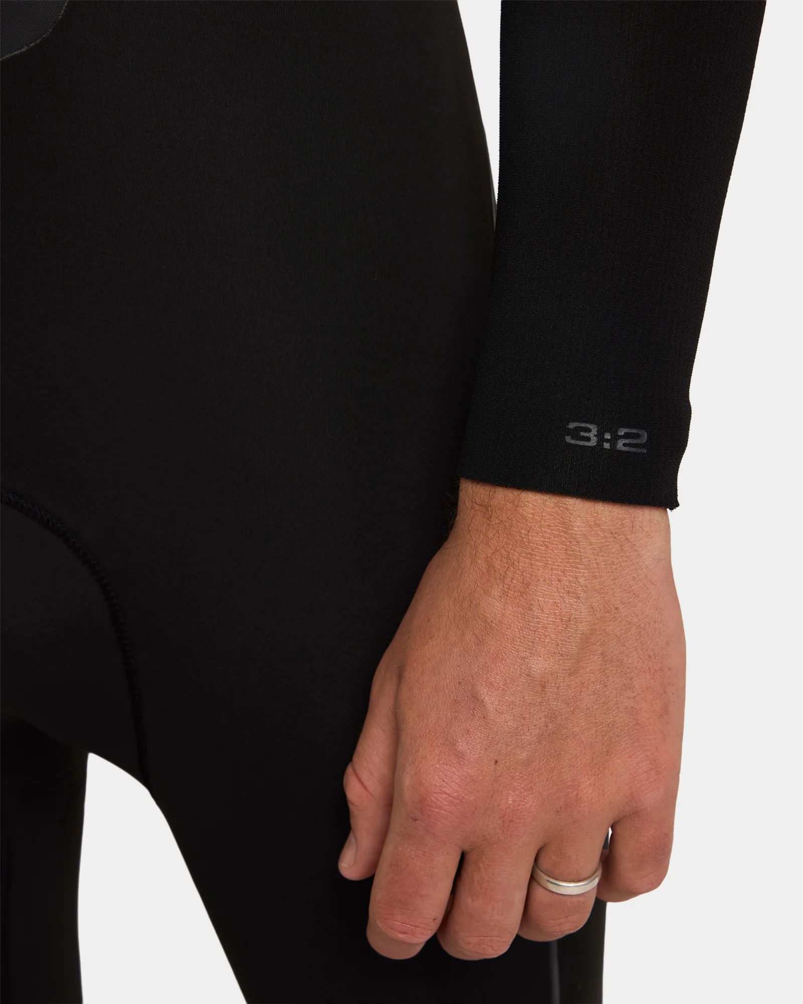 Mens 3/2mm Marathon Sessions Chest Zip Wetsuit - Image 10