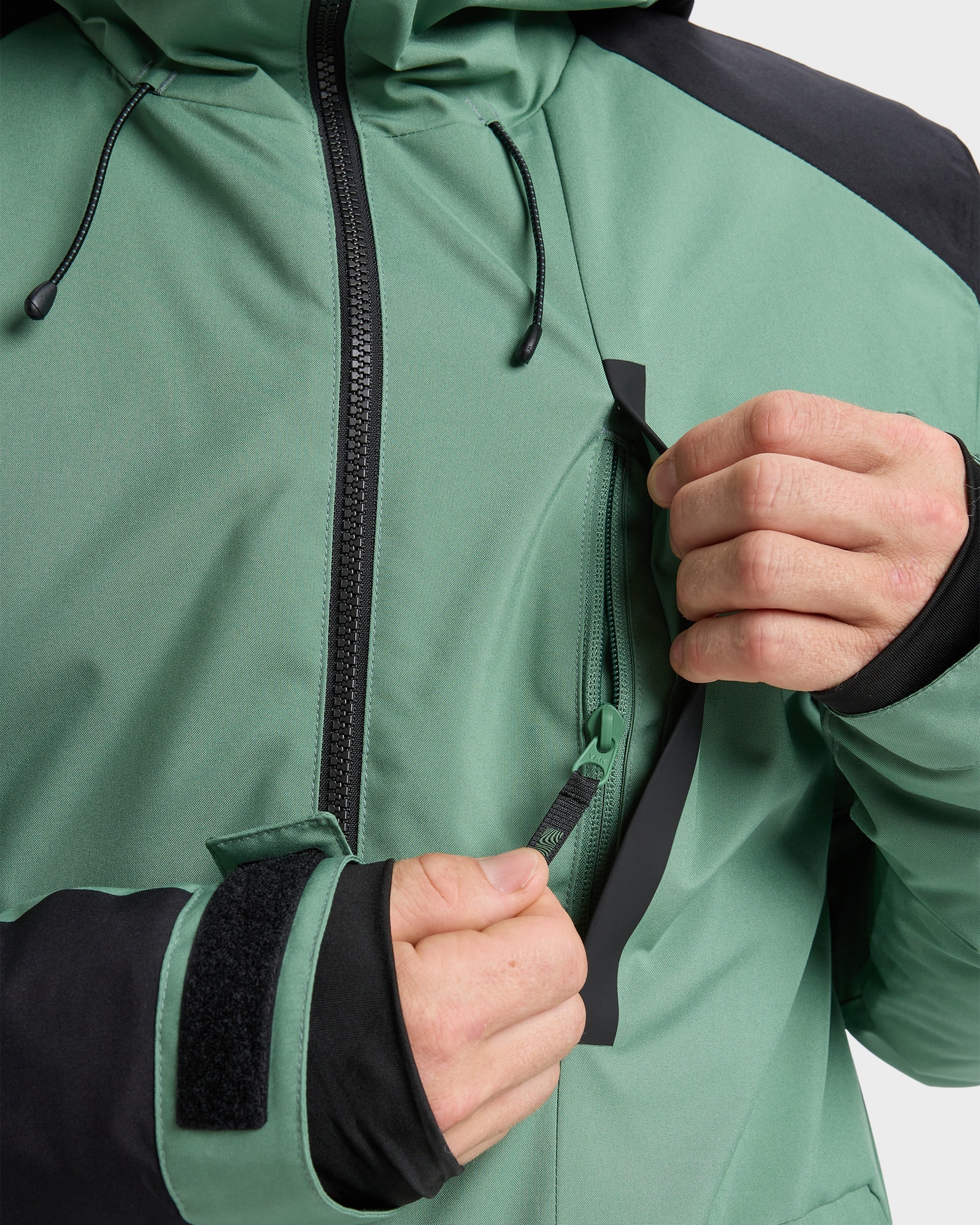 Mens Mission Block Snow Jacket - Image 5