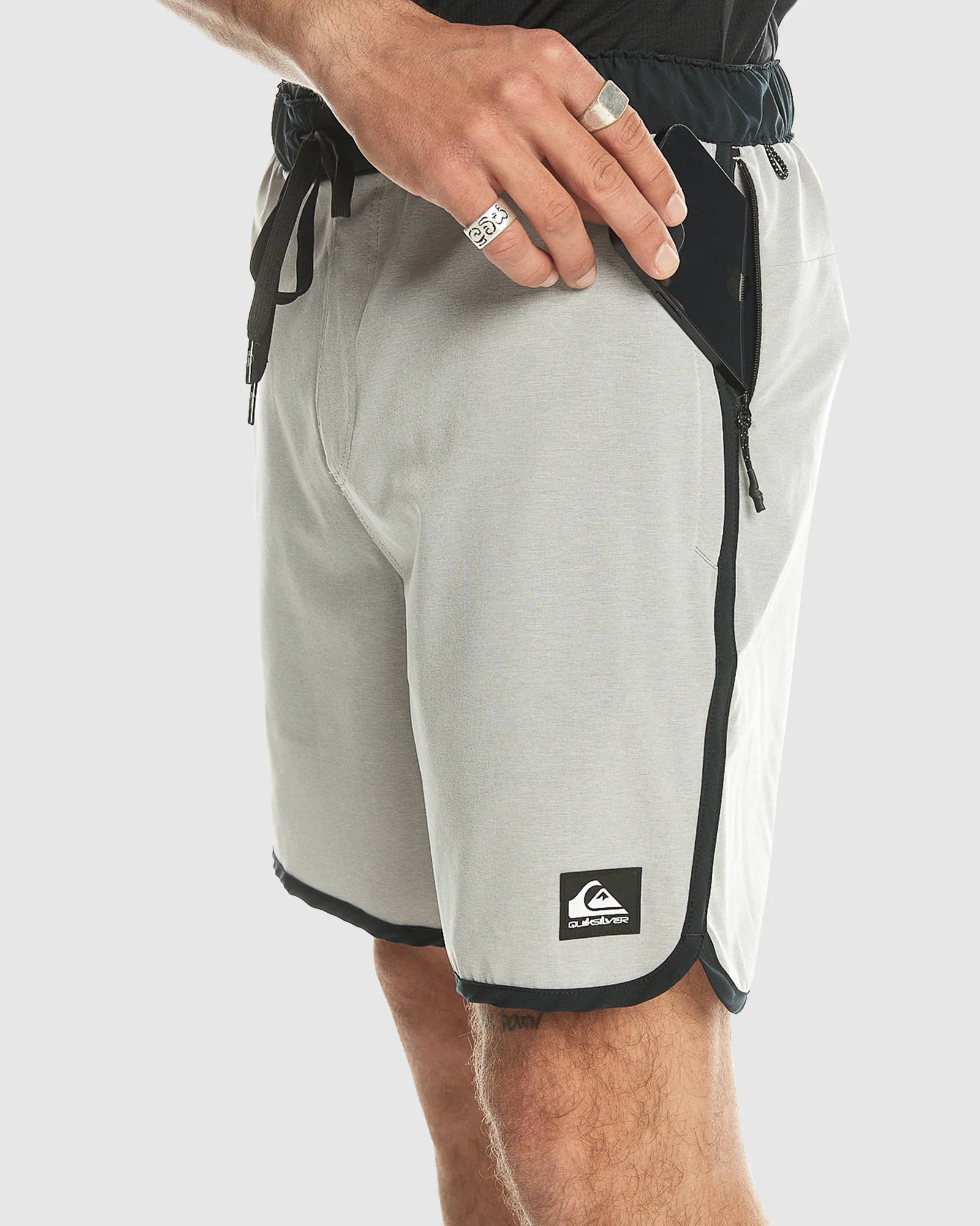 Mens Omni Scallop 17" Amphibian Boardshorts - Image 2