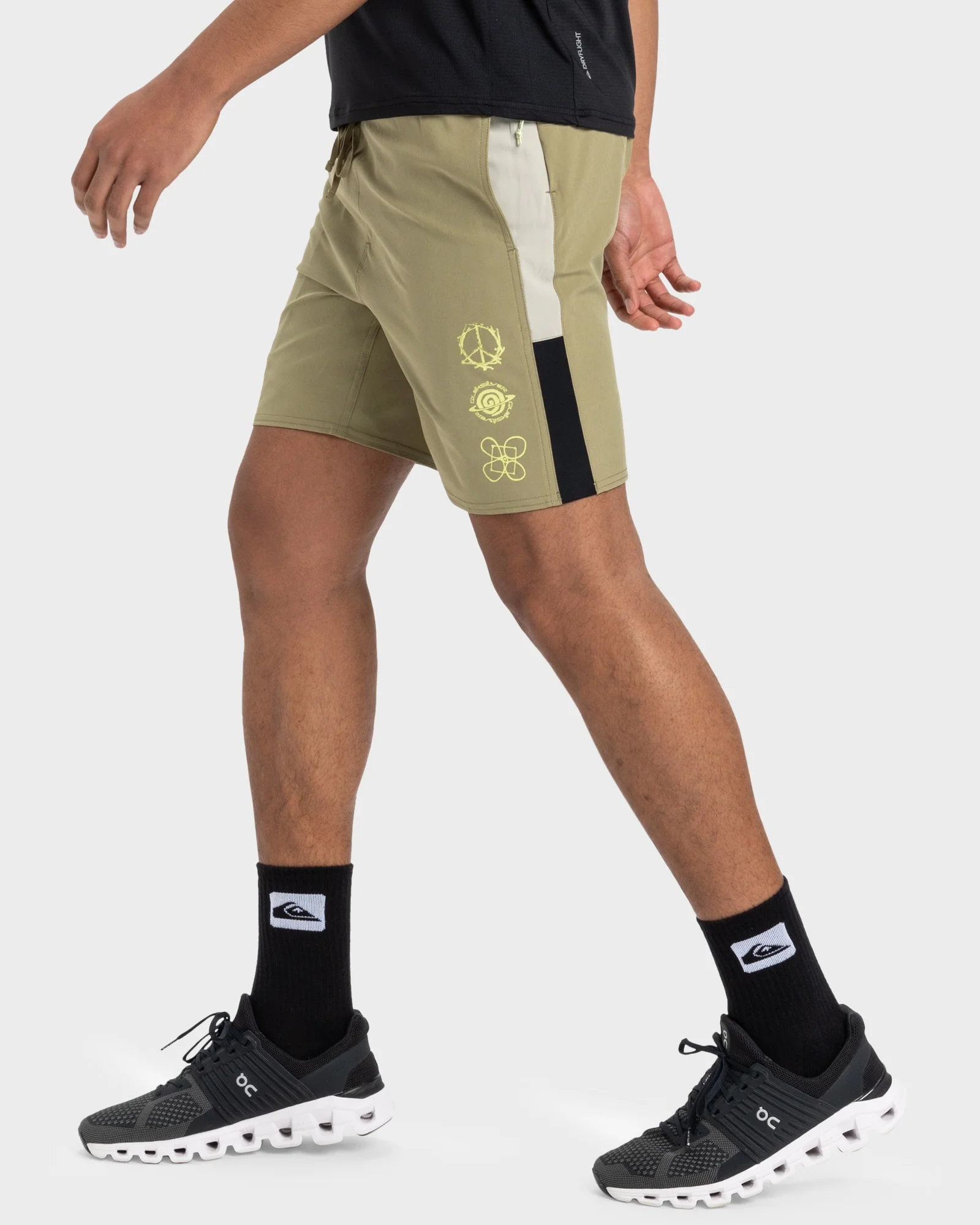 Mens Omni Training 17" Amphibian Sport Shorts - Image 2