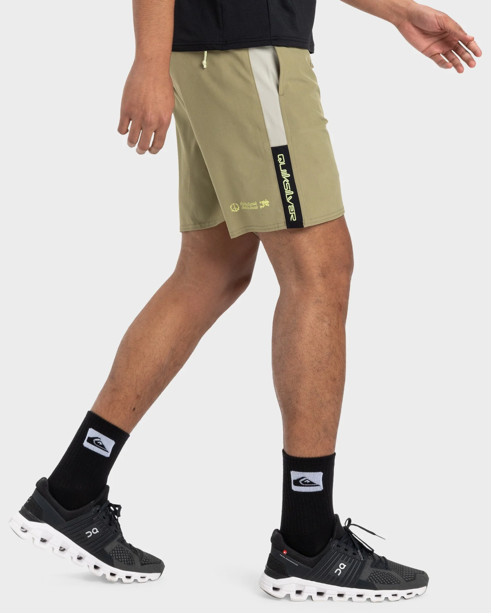 Mens Omni Training 17" Amphibian Sport Shorts - Image 3