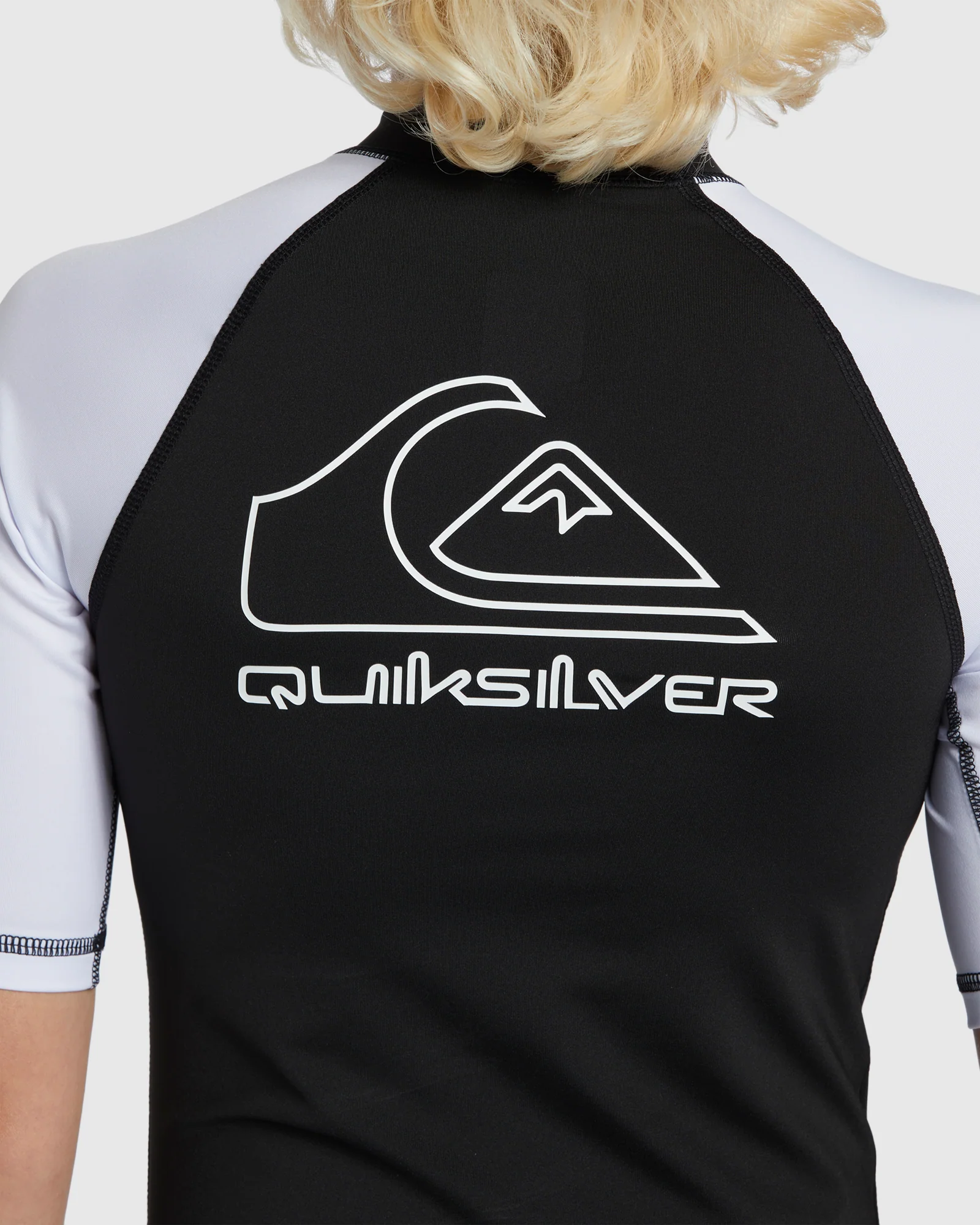 Boys 8-16 On Tour Short Sleeve Rash Vest - Image 4