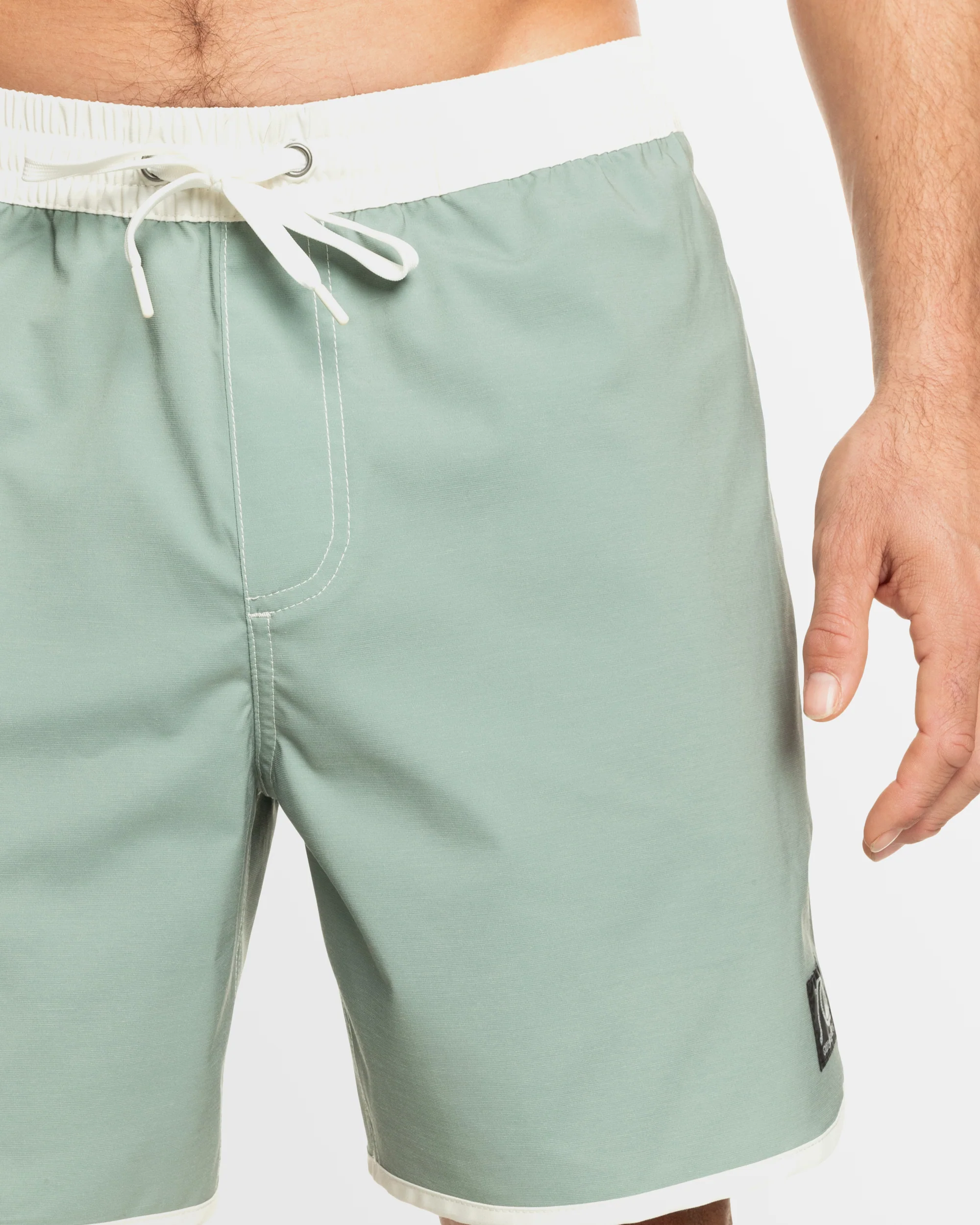 Mens Original Scallop Volley 17" Swim Shorts - Image 3