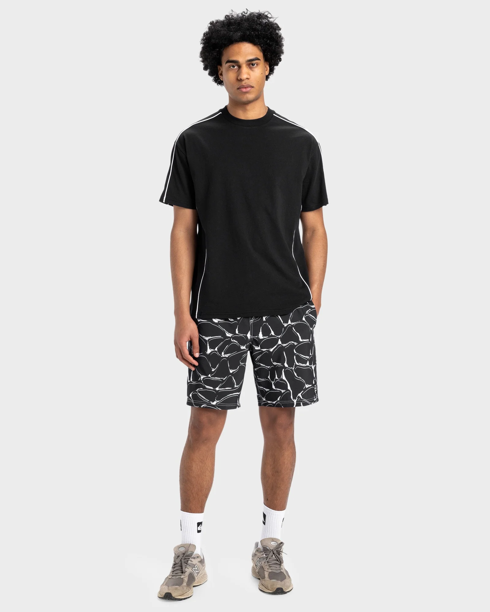 Mens Pipeline T-Shirt - Image 4