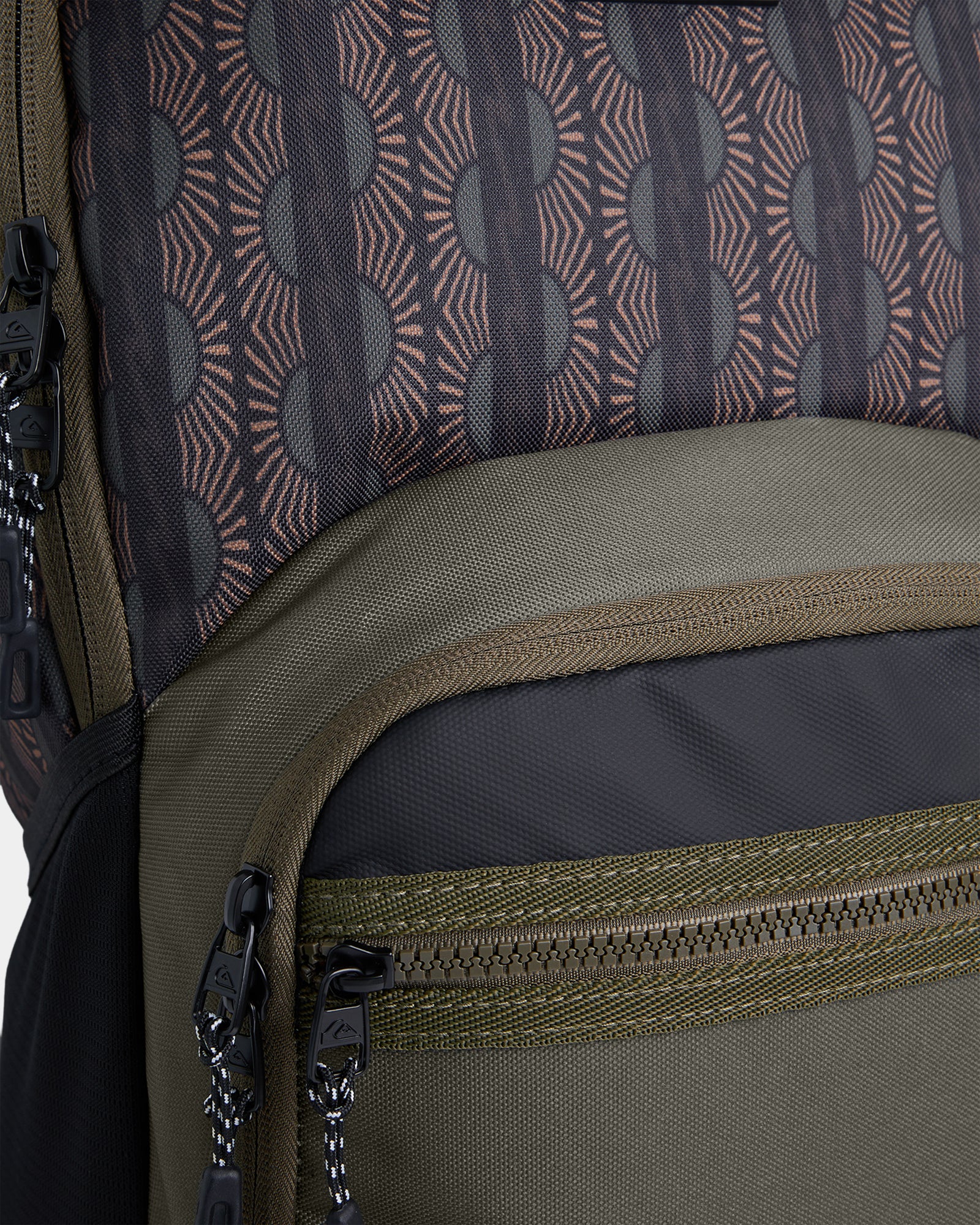 School E Chill Backpack - Image 5