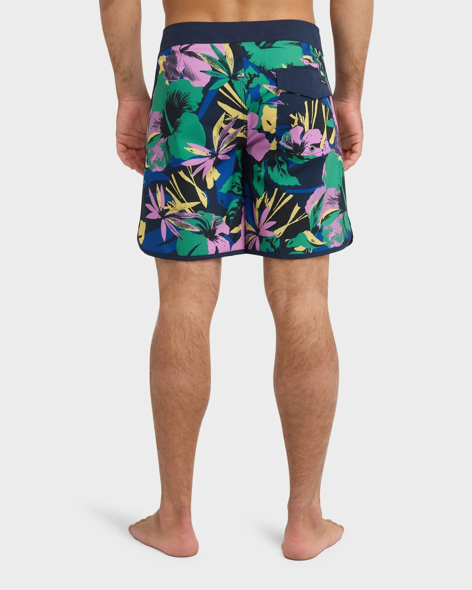 Mens Surfsilk Scallop 18" Boardshorts - Image 2
