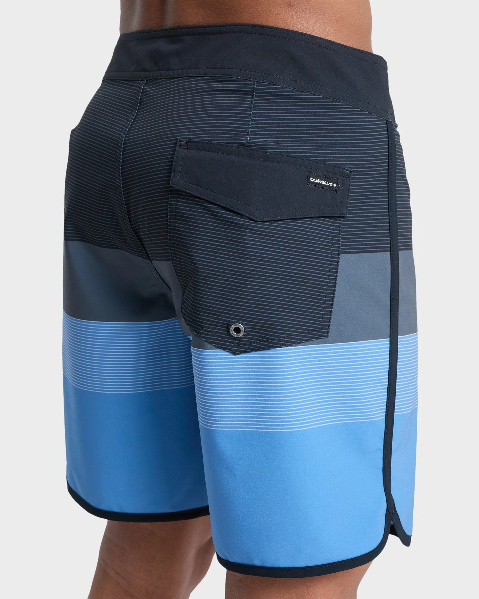 Mens Surfsilk Scallop 18" Boardshorts - Image 5