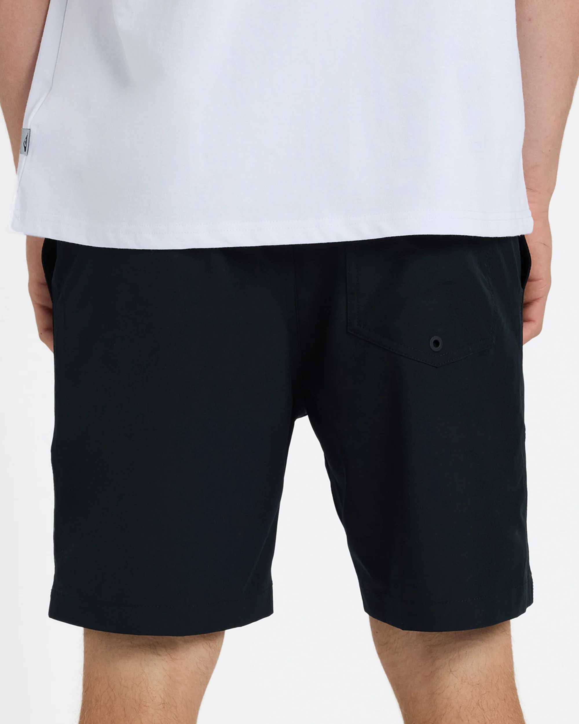 Mens Taxer Amphibian 18" Hybrid Shorts - Image 8