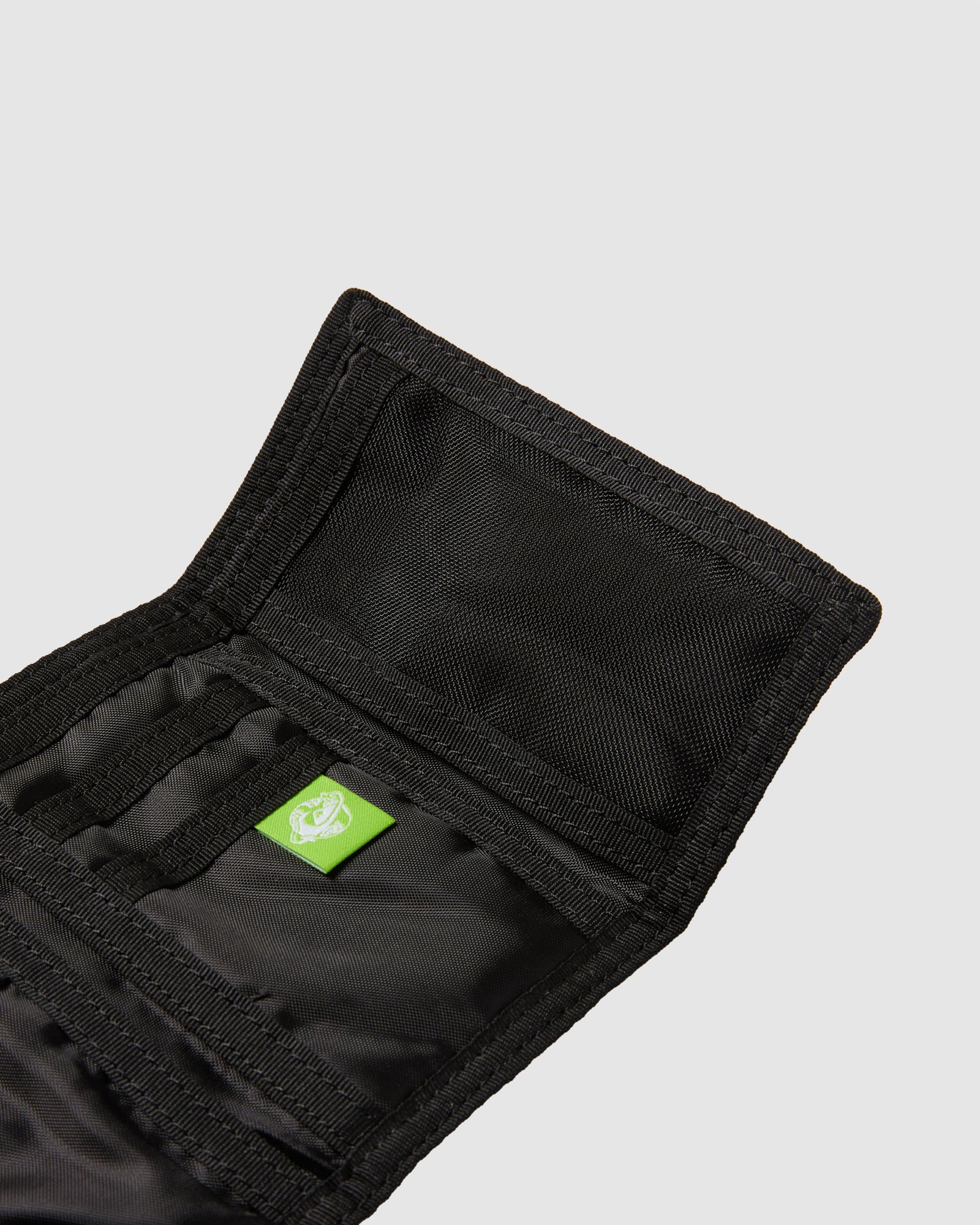 Mens The Everydaily Tri-Fold Wallet - Image 3