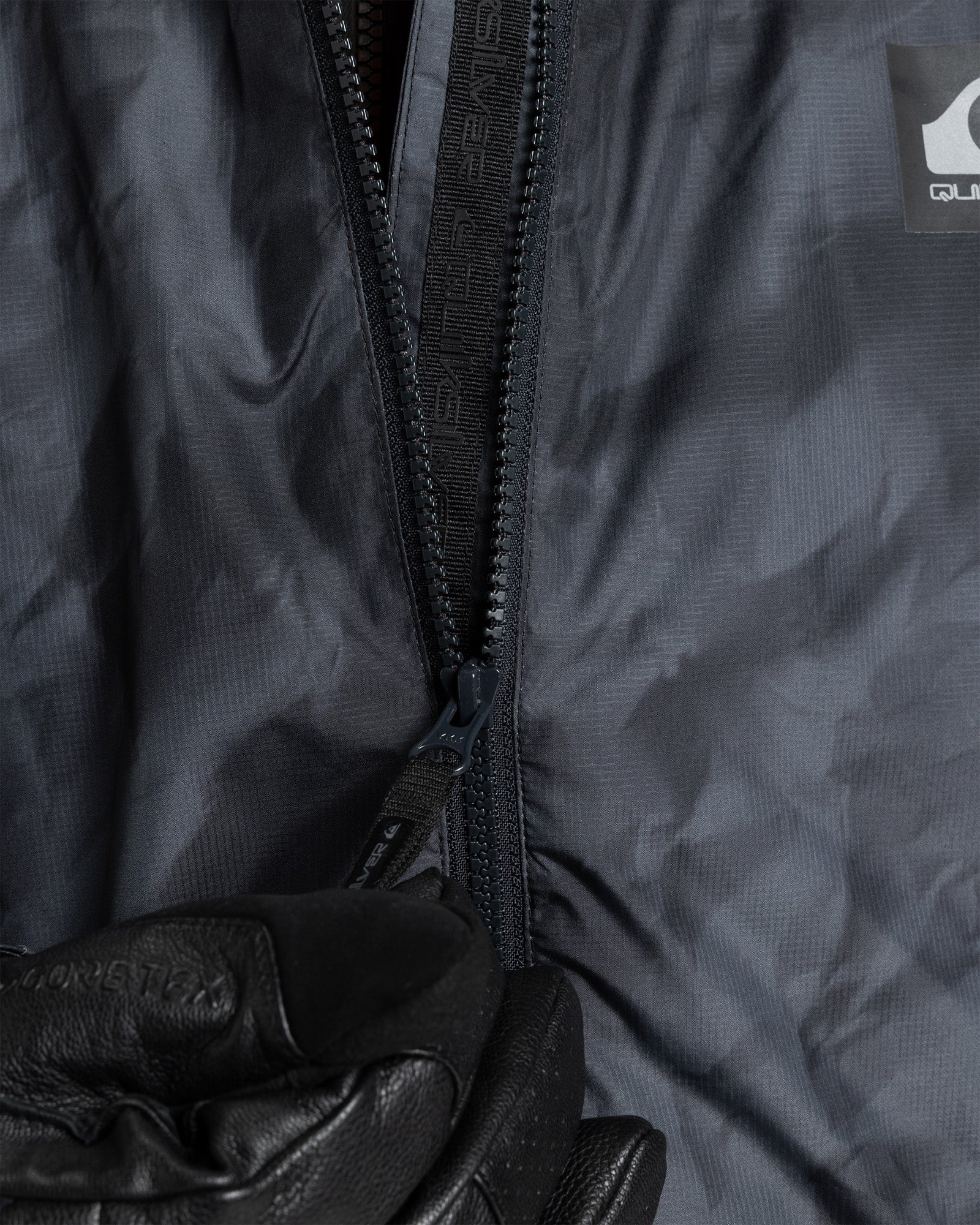 Mens Travis Rice Technical Poncho Insulator Jacket - Image 4