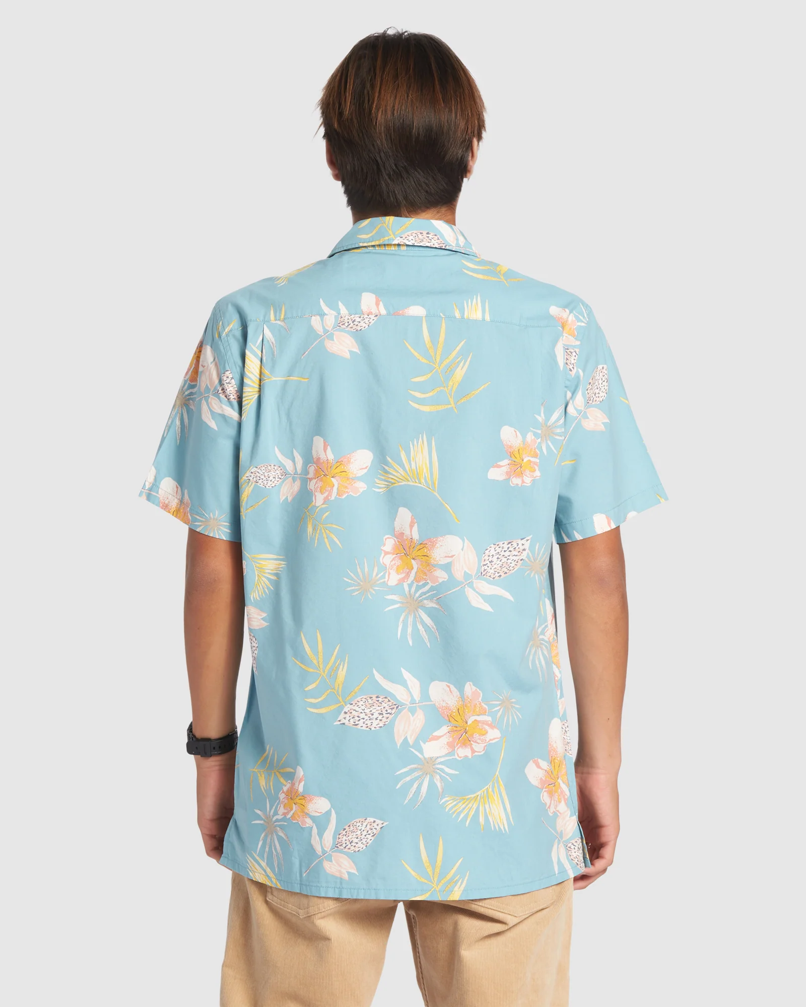 Mens Tropical Floral Short Sleeve Shirt - Image 3