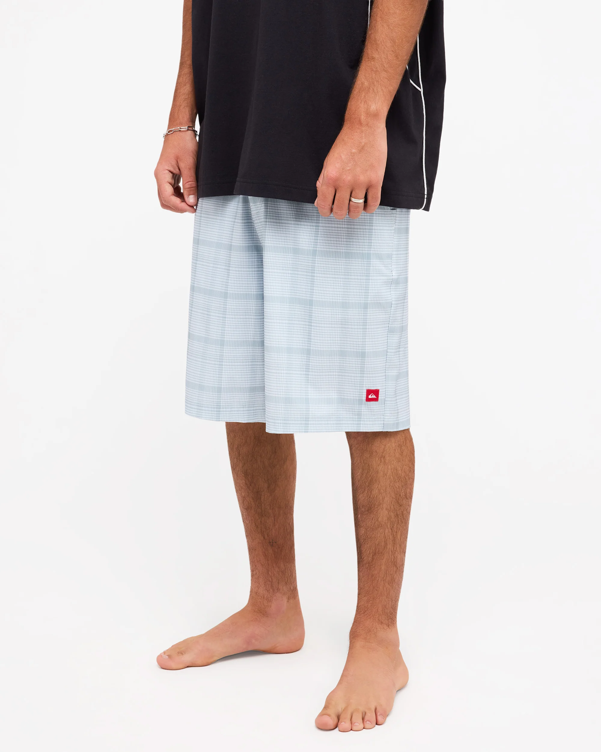Mens YG Check In Amphibian 21" Hybrid Shorts - Image 3